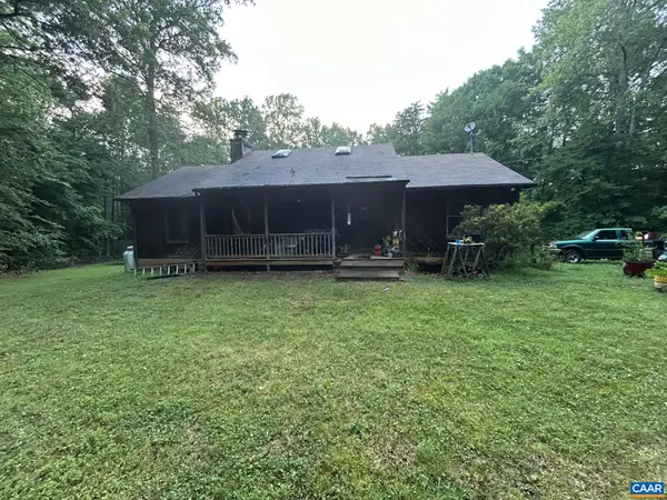 195 Camelot Ln, Palmyra, VA 22963