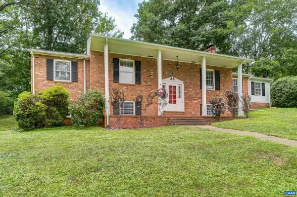 403 Carrsbrook Dr, Charlottesville, VA 22901