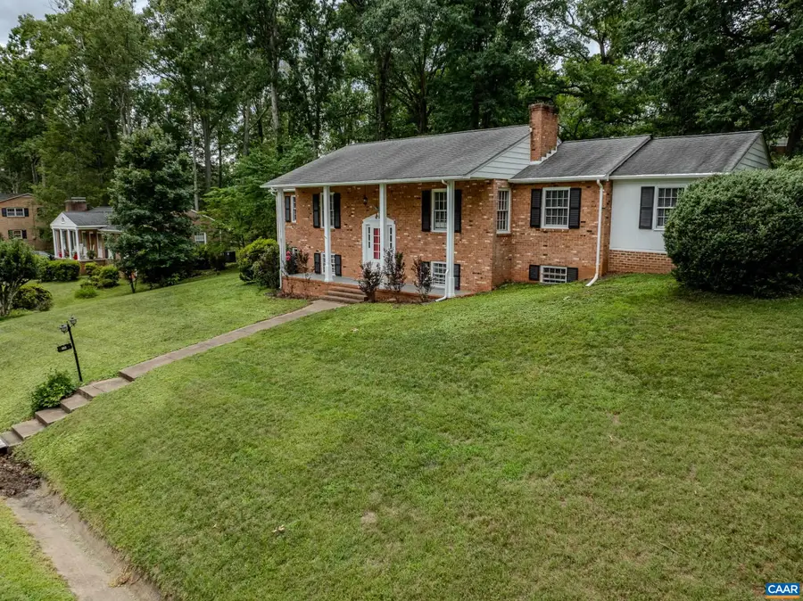 403 Carrsbrook Dr, Charlottesville, VA 22901 - #2
