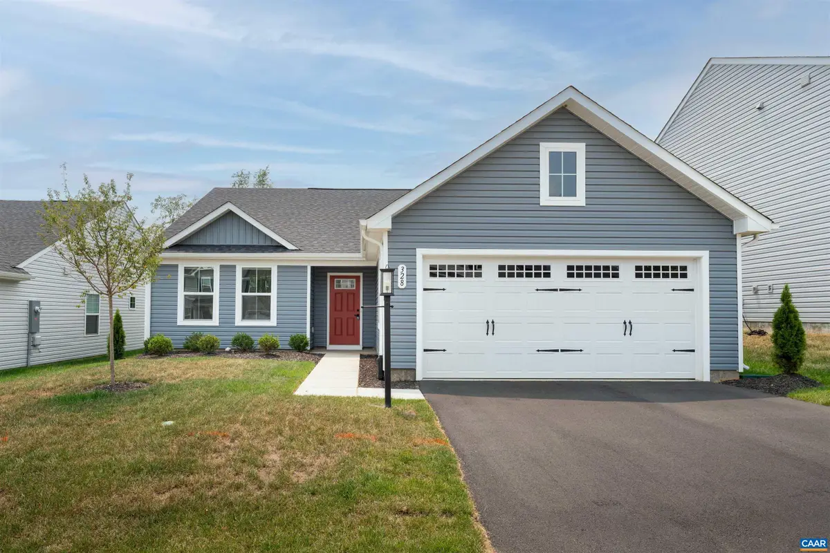 328 White Birch Rd, Waynesboro, VA 22980 - #1