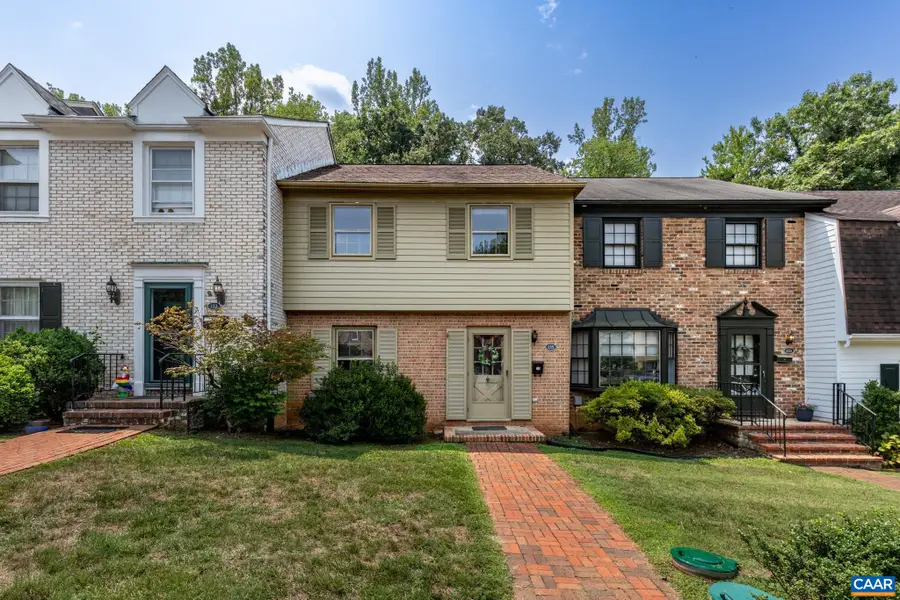 135 Georgetown Green, Charlottesville, VA 22901 - #2