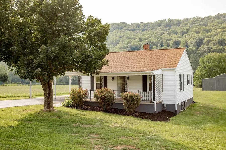 3334 Little Calf Pasture Hwy, Craigsville, VA 24430 - #3