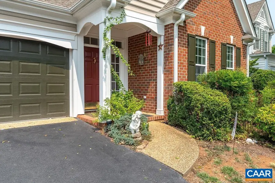 1307 Courtyard Dr, Charlottesville, VA 22903 - #3