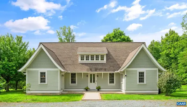 30 Cedar Meadow Dr, Nellysford, VA 22958