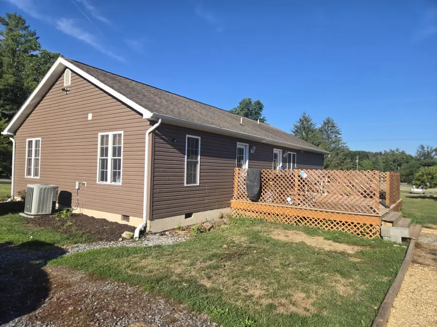 468 Paine Run Rd, Grottoes, VA 24441 - #2
