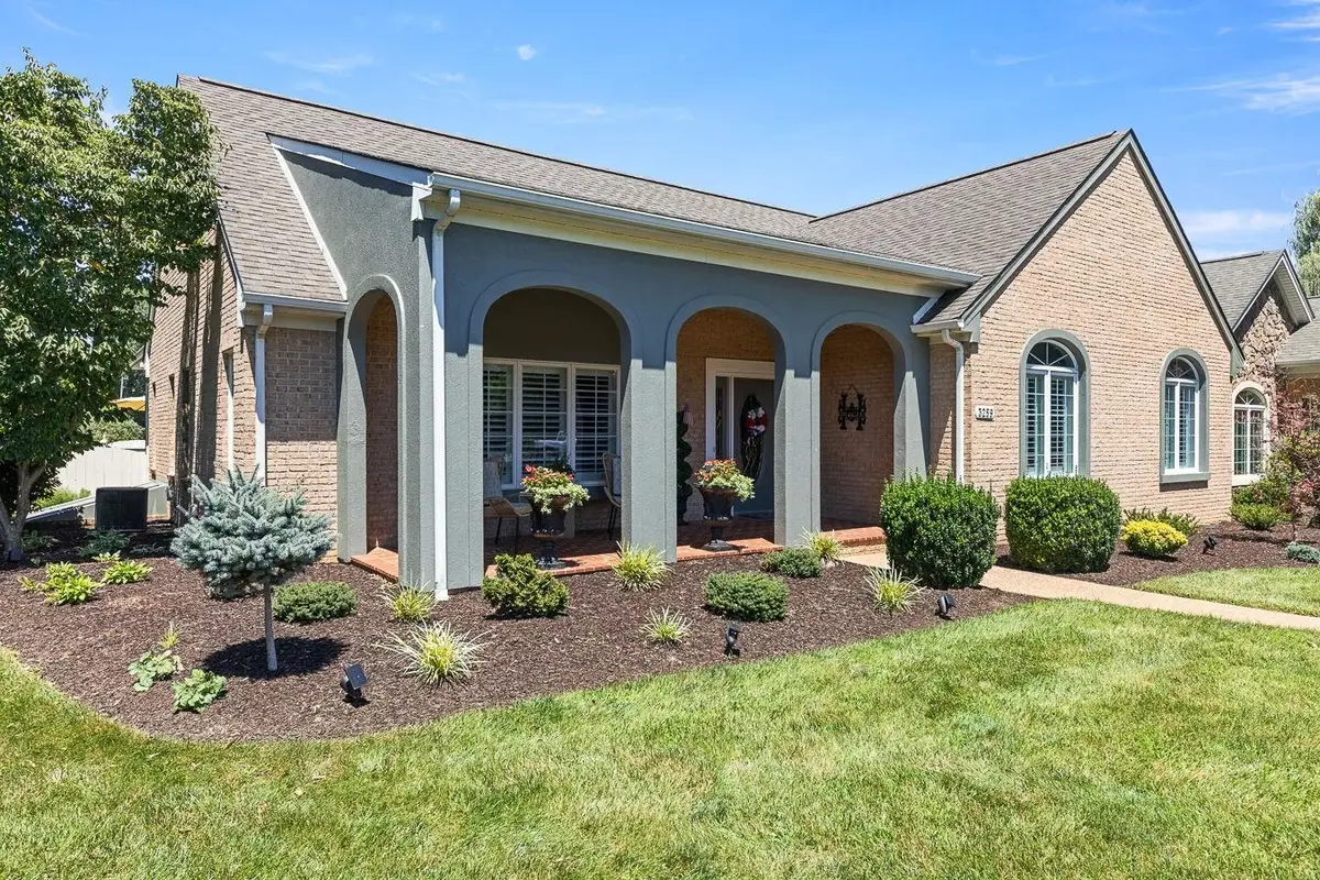 3259 Mesinetto Creek Dr, Massanetta Springs, VA 22801 - #1