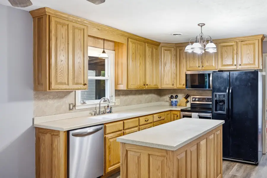 16 Shen Valley Dr, Weyers Cave, VA 22846 - #3