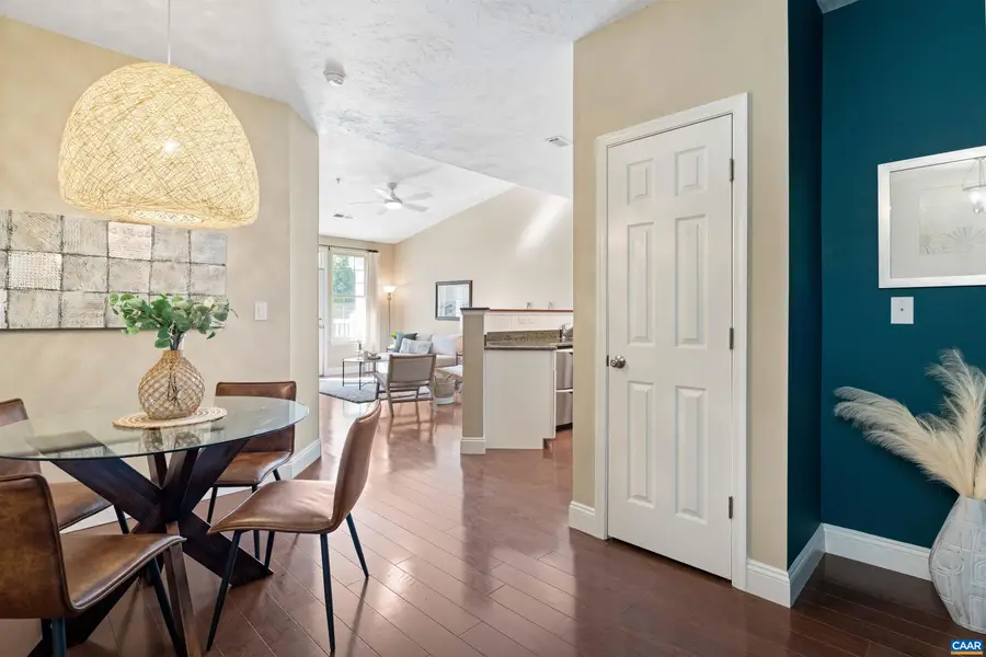 1075 Weybridge Ct, Charlottesville, VA 22911 - #2