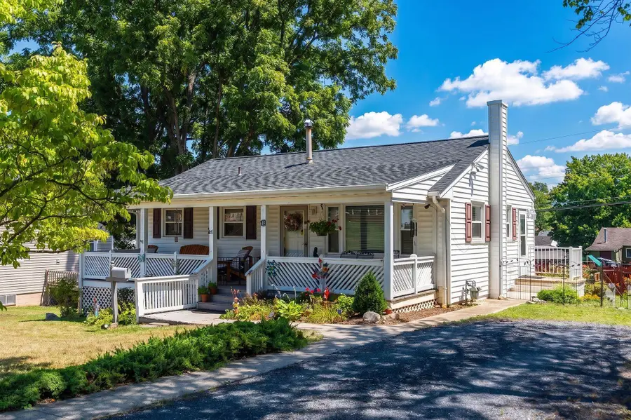 312 Edward Ave, Waynesboro, VA 22980 - #2