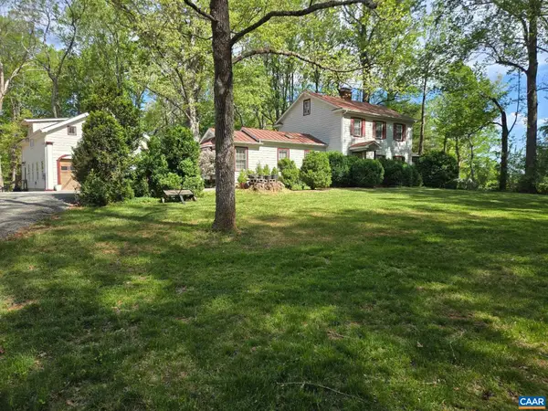 954 Old Lynchburg Rd, Charlottesville, VA 22903