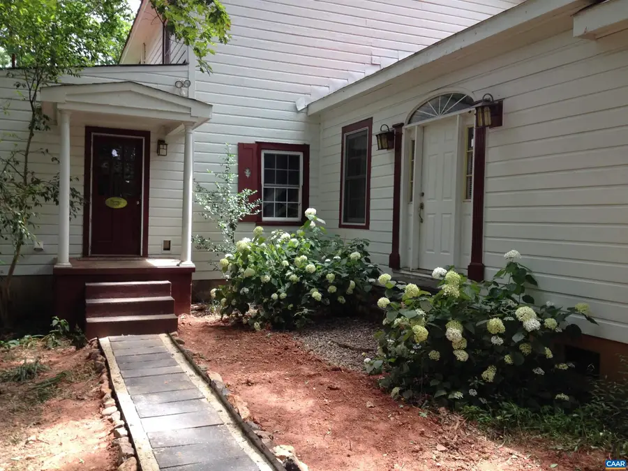 954 Old Lynchburg Rd, Charlottesville, VA 22903 - #3