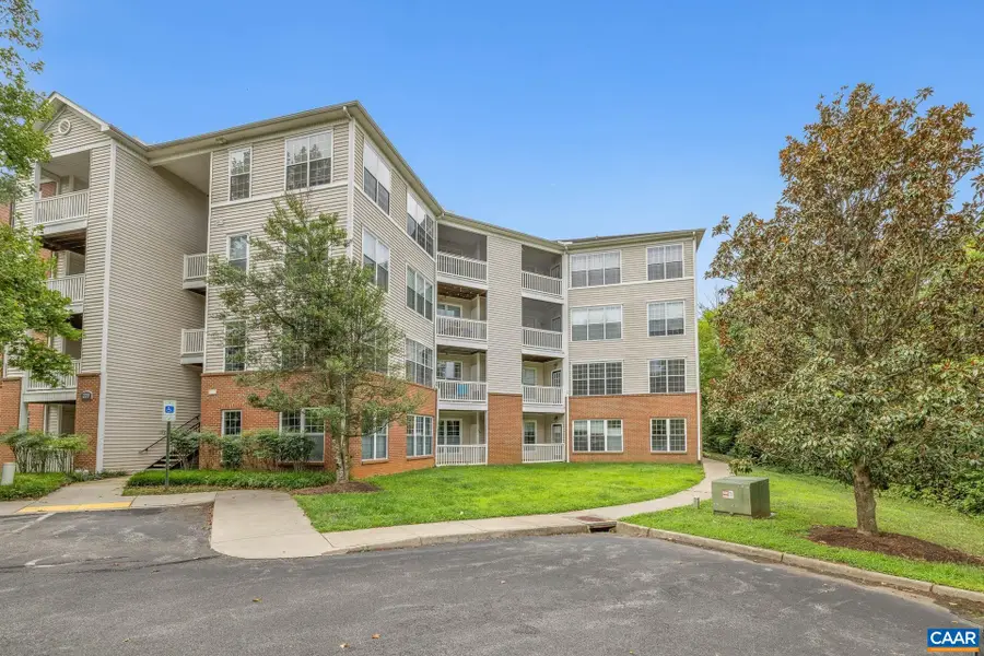 270 Riverbend Dr, Charlottesville, VA 22911 - #3