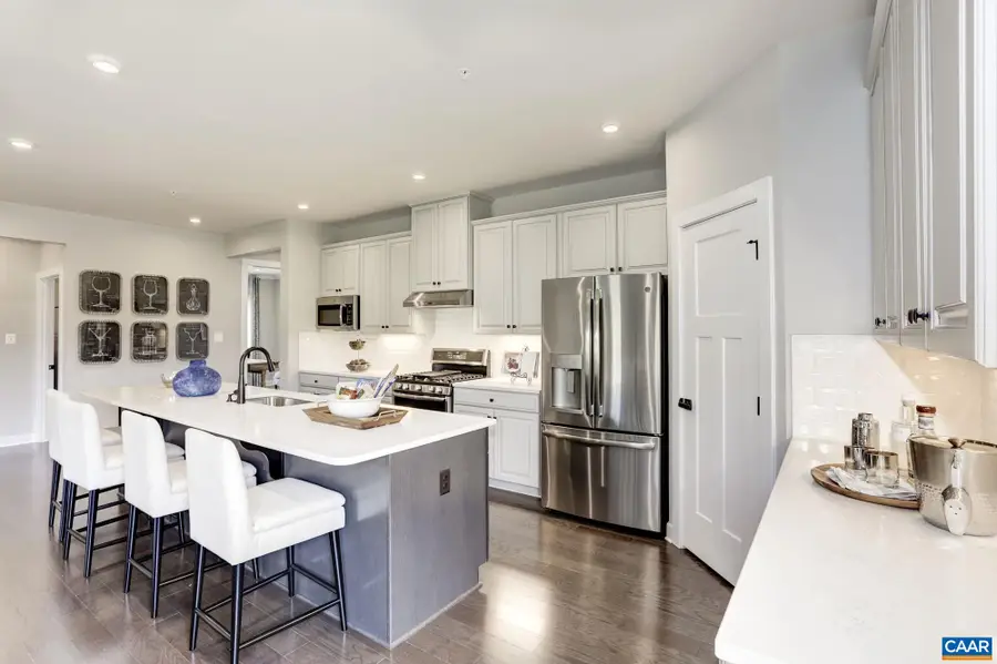 5478 Butterfield Ln, Keswick, VA 22947 - #3