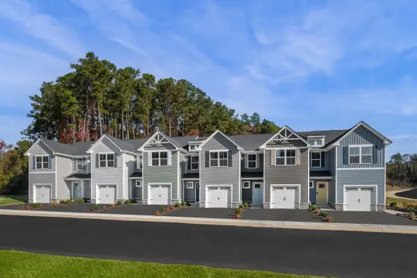 103B Scotch Pine Way, Staunton, VA 24401