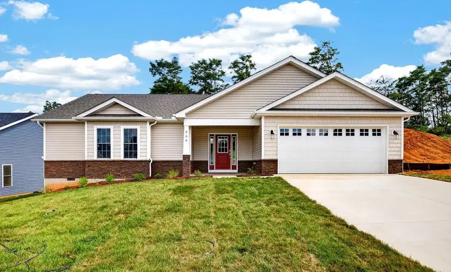 206 Langley Dr, Waynesboro, VA 22980 - #2
