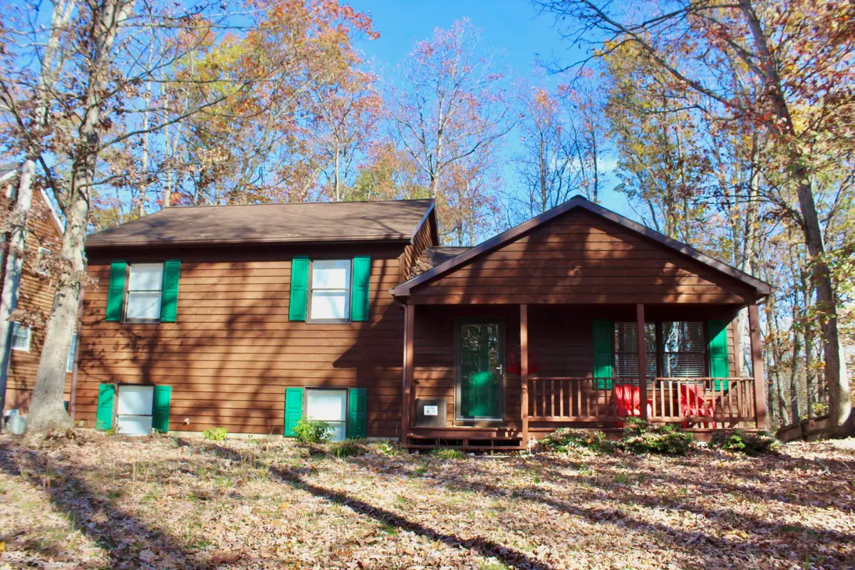 206 Pleasant Ln, McGaheysville, VA 22840 - #1