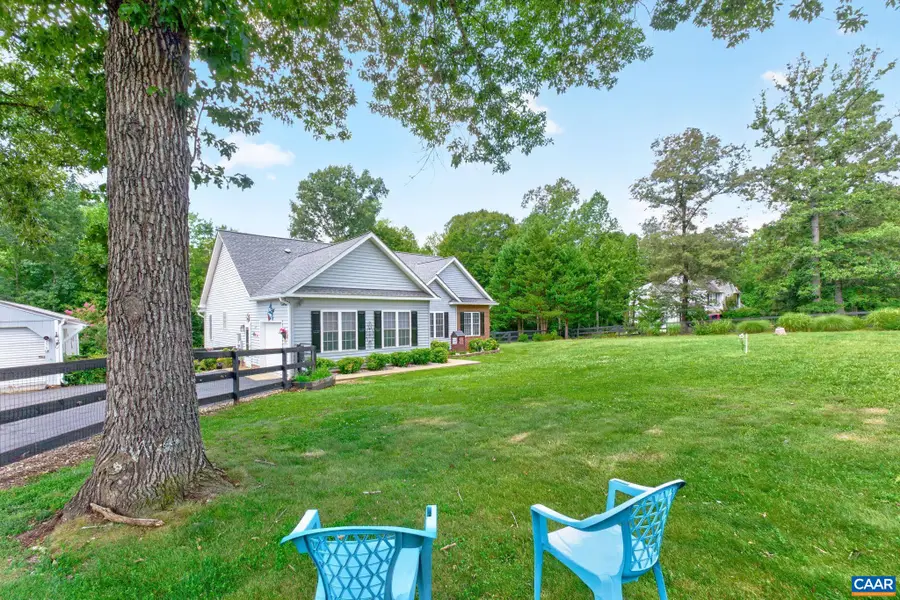 378 Keswick Glen Dr, Keswick, VA 22947 - #3