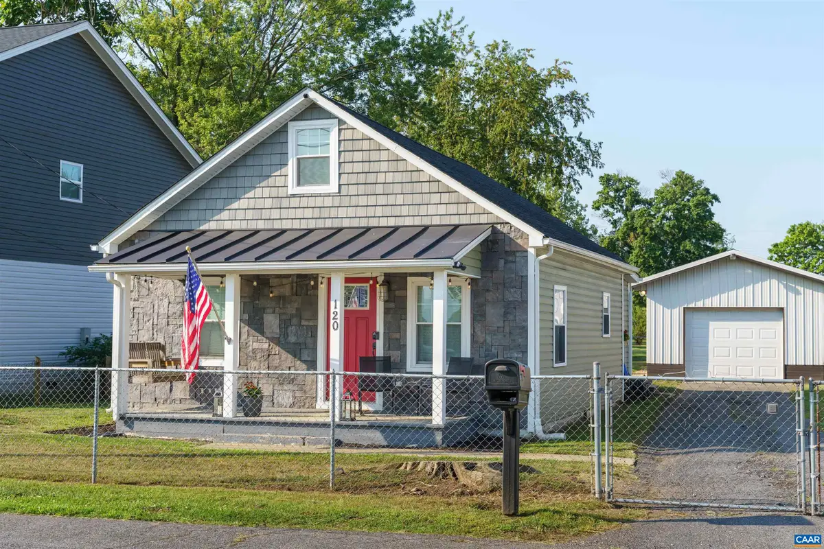 120 Concord Pl, Waynesboro, VA 22980 - #1