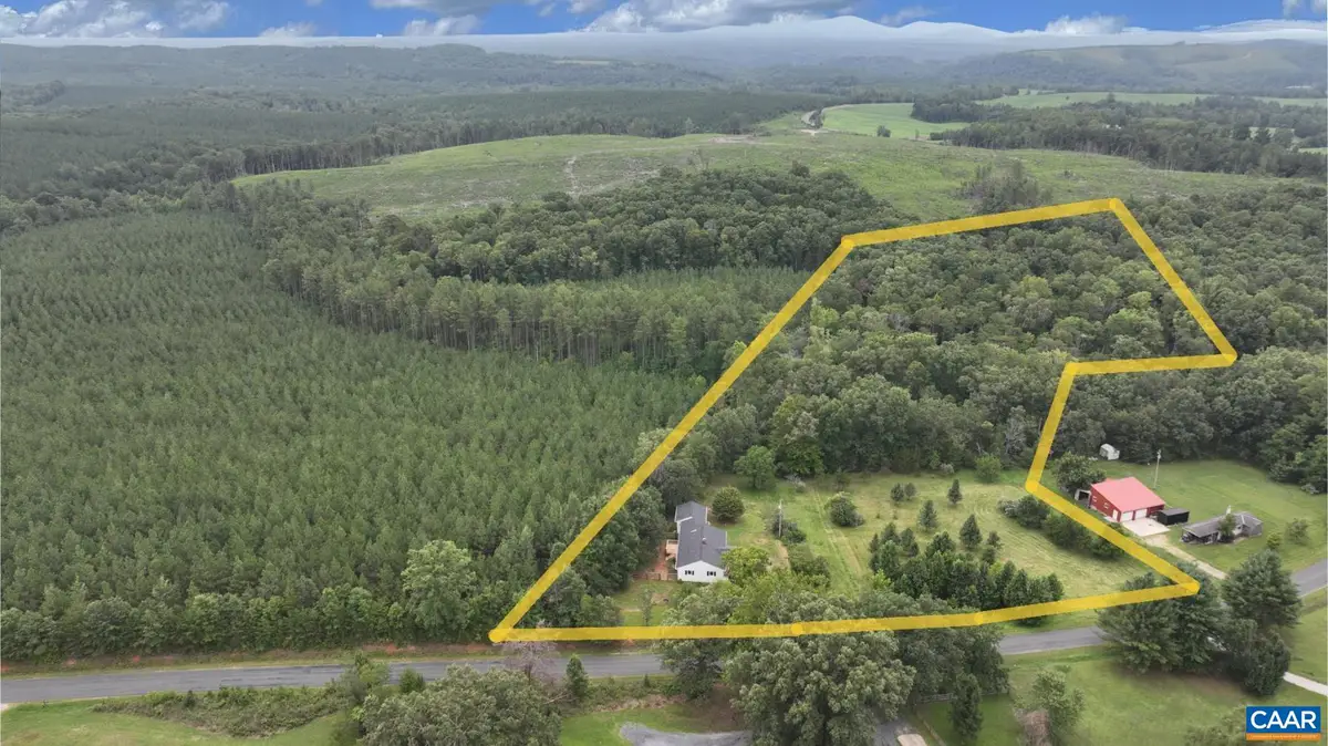 210 Williamstown Rd, Shipman, VA 22971 - #1