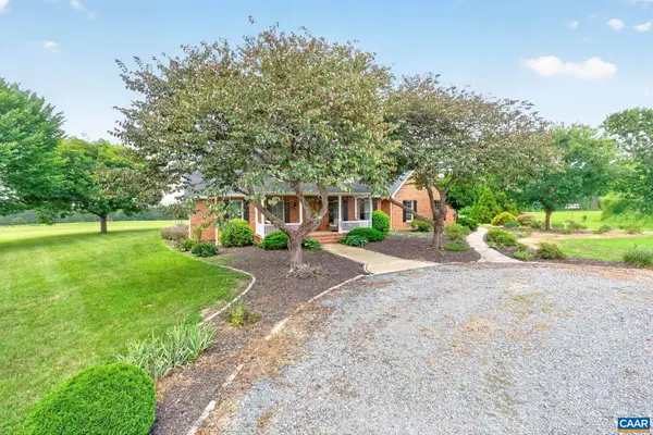3535 Venable Rd, Kents Store, VA 23084
