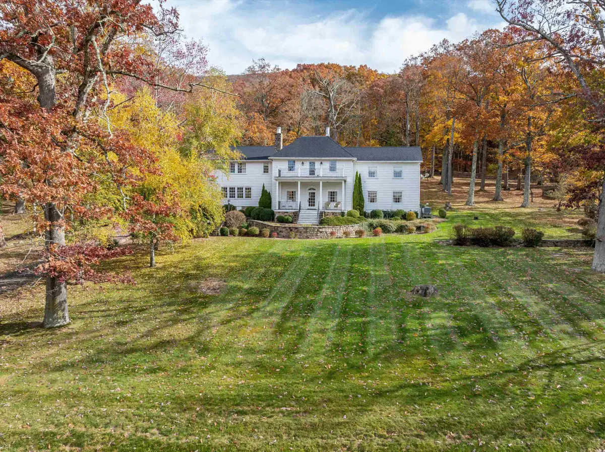 1068 Sheep Meadow Rd, Hot Springs, VA 24445 - #1