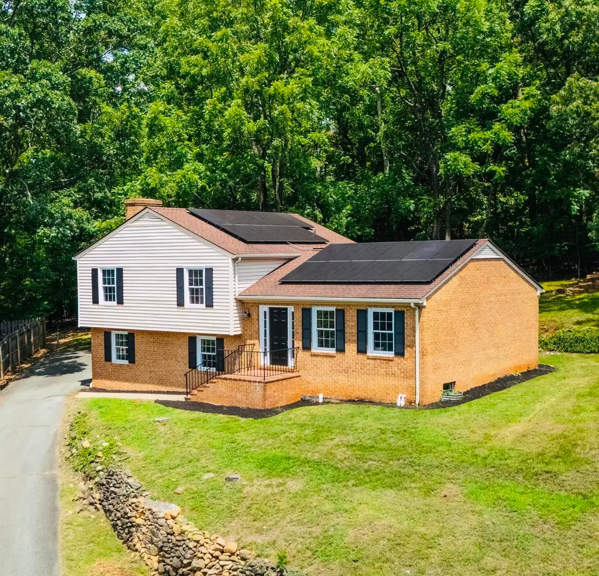1703 Vermira Pl, Charlottesville, VA 22901 - #1