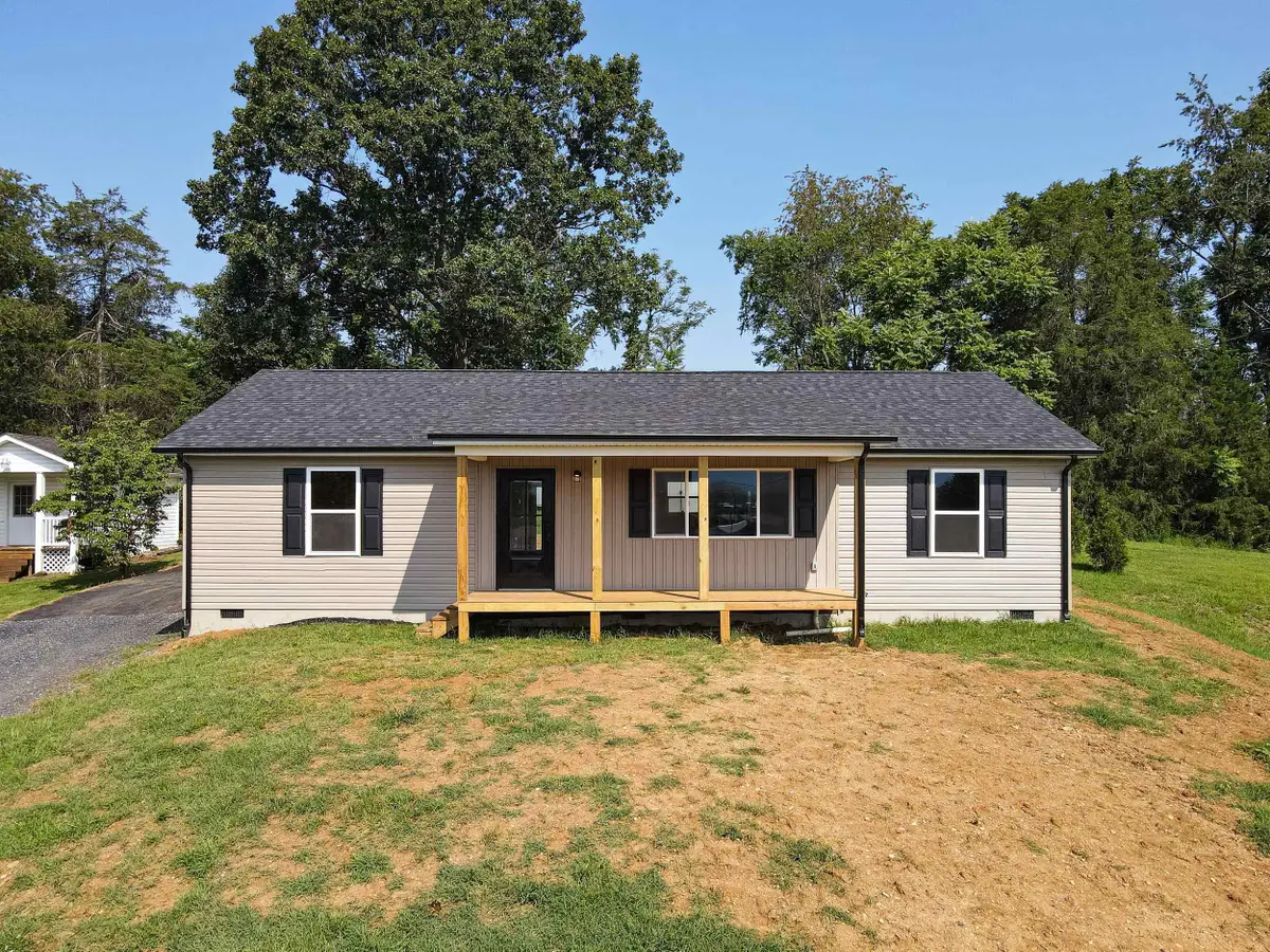 32 Greenfield Rd, Luray, VA 22835 - #1