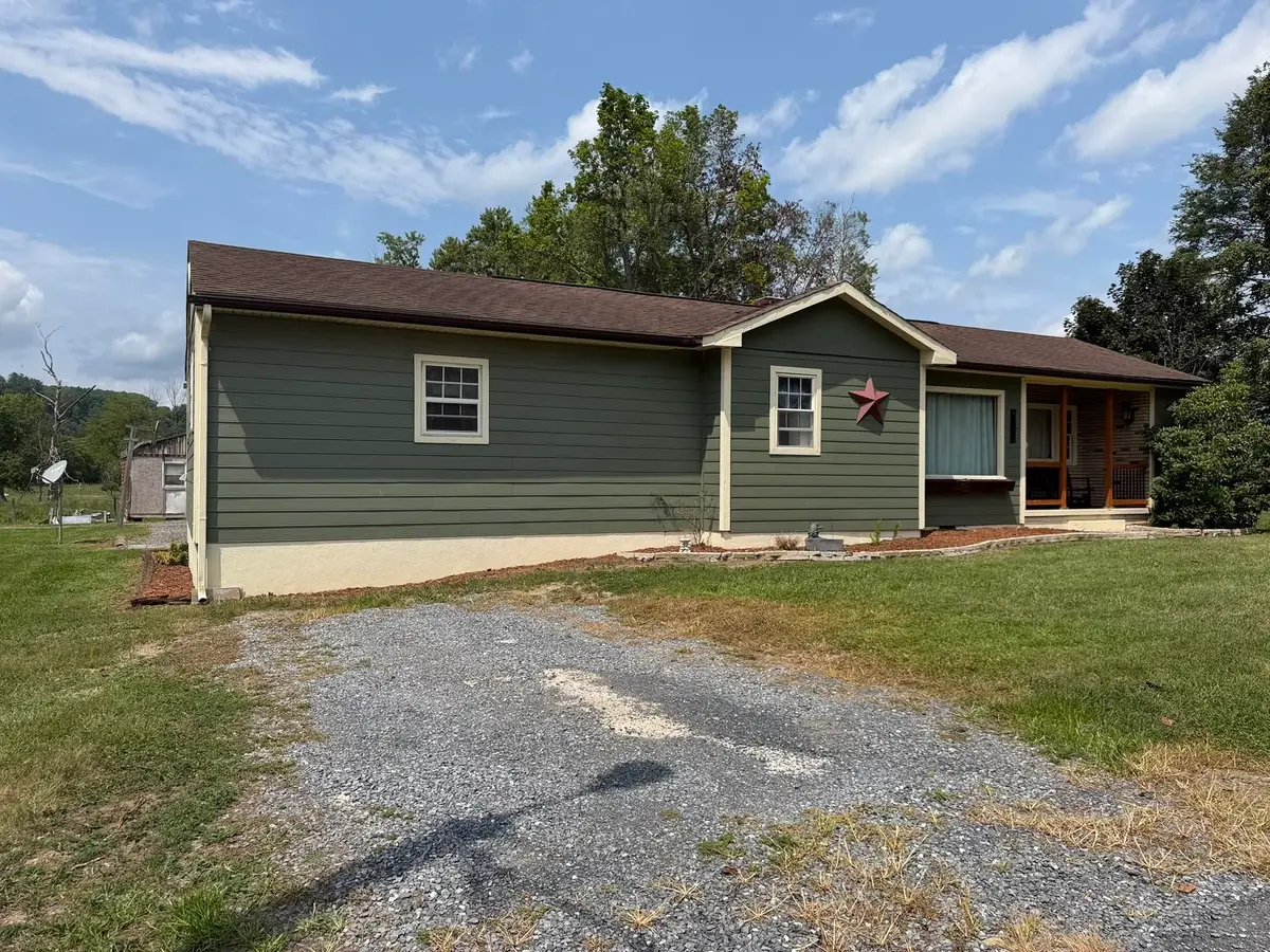 2445 Estaline Valley Rd, Craigsville, VA 24430 - #1