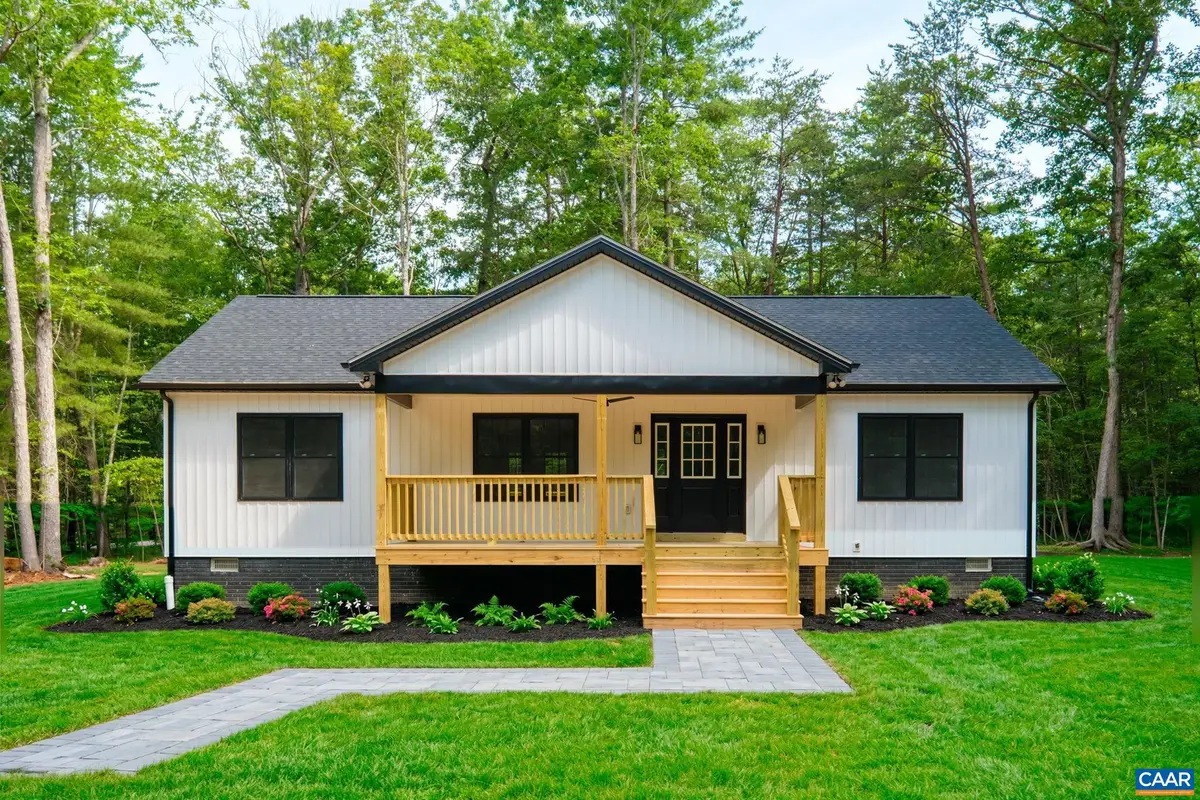 127 Forest Chapel Ln, Crimora, VA 24431 - #1