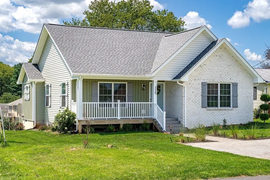 320 Eighth Ave, Luray, VA 22835 - #2