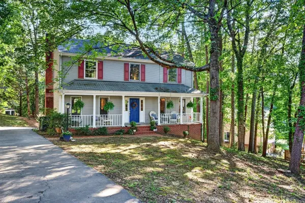1141 Hearthglow Ct, Charlottesville, VA 22901