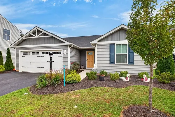 105 White Birch Rd, Waynesboro, VA 22980