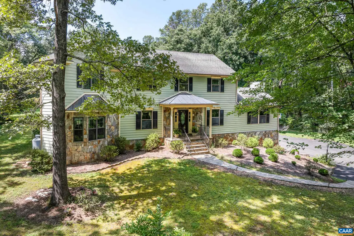 5880 Emerald Ln, Charlottesville, VA 22903 - #1