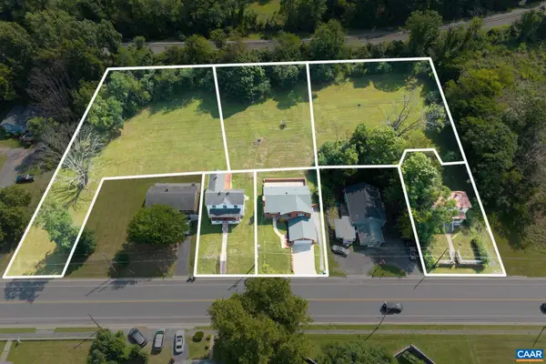 1329 Main St E, Waynesboro, VA 22980
