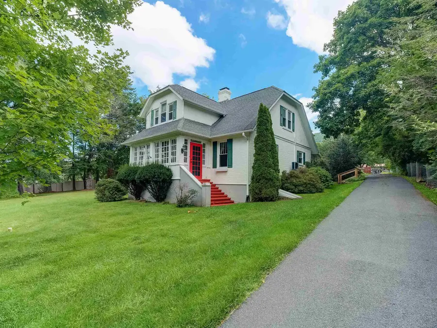 8966 Sam Snead Hwy, Hot Springs, VA 24445 - #2