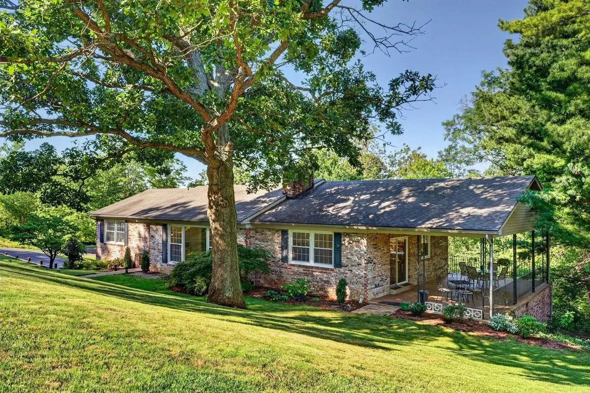 1222 Woodcrest Cir, Harrisonburg, VA 22801 - #1