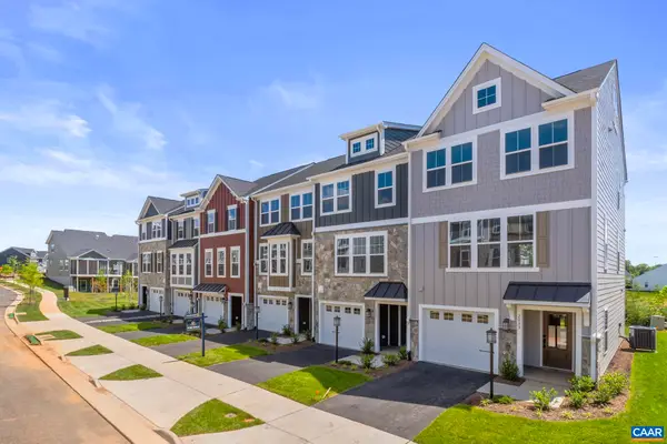 283 Gibraltar Dr, Waynesboro, VA 22980