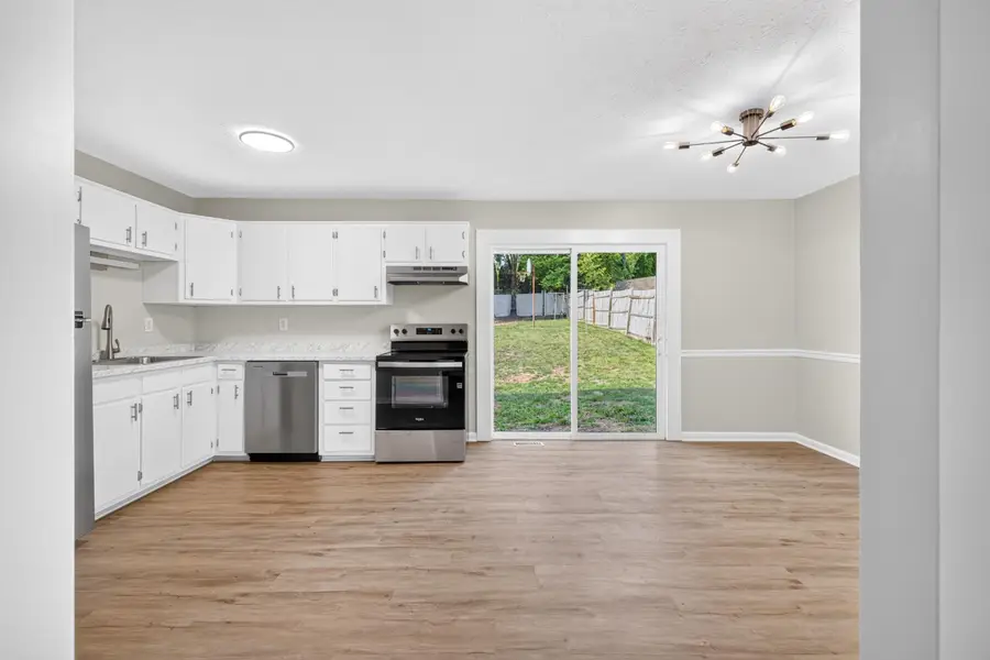 25 Westgate Rd, Verona, VA 24482 - #3