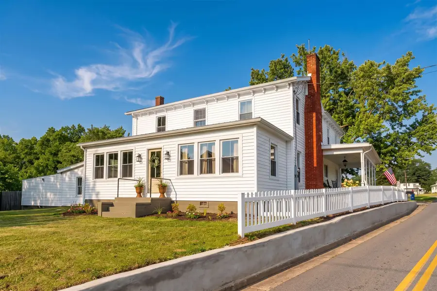 208 Orchard Dr, Timberville, VA 22853 - #3