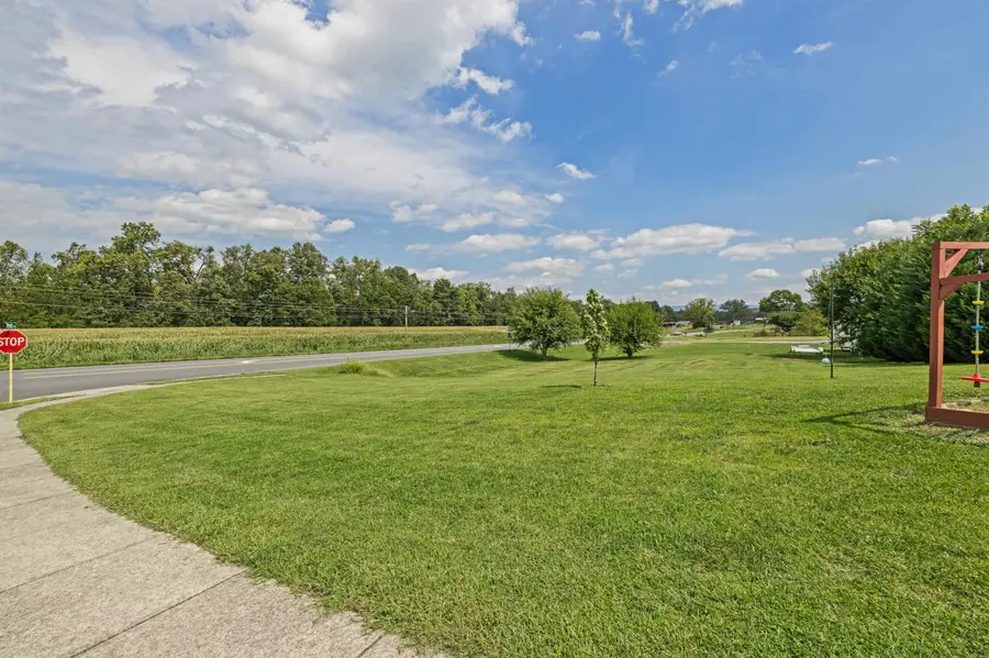 325 Rustic Ave, Broadway, VA 22815 - #3