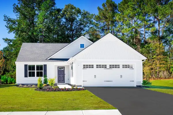 1 Holly Point Run, Staunton, VA 24401