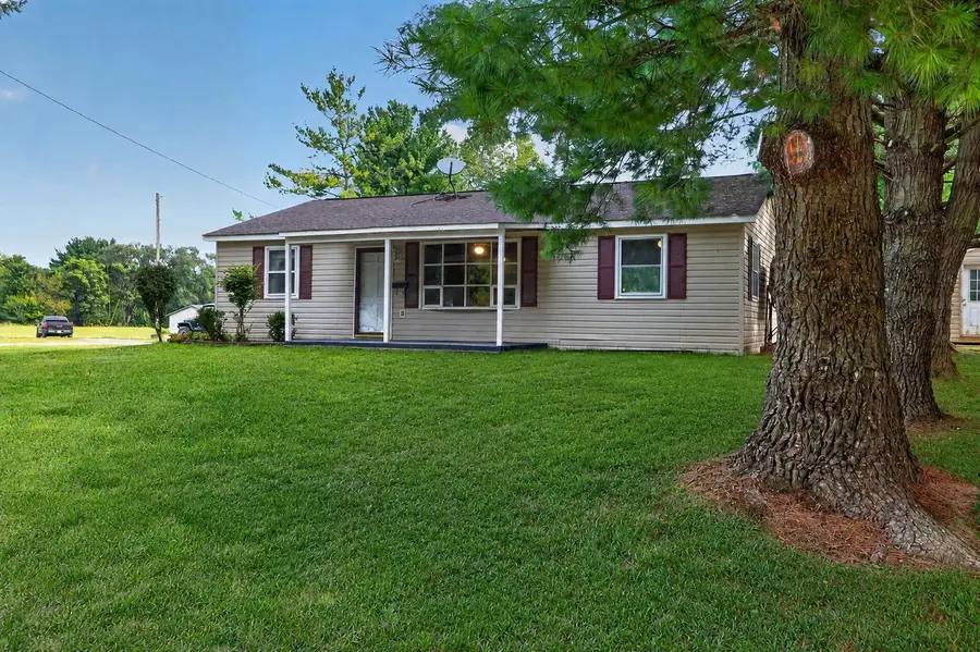 106 Minna Dr, Shenandoah, VA 22849 - #2