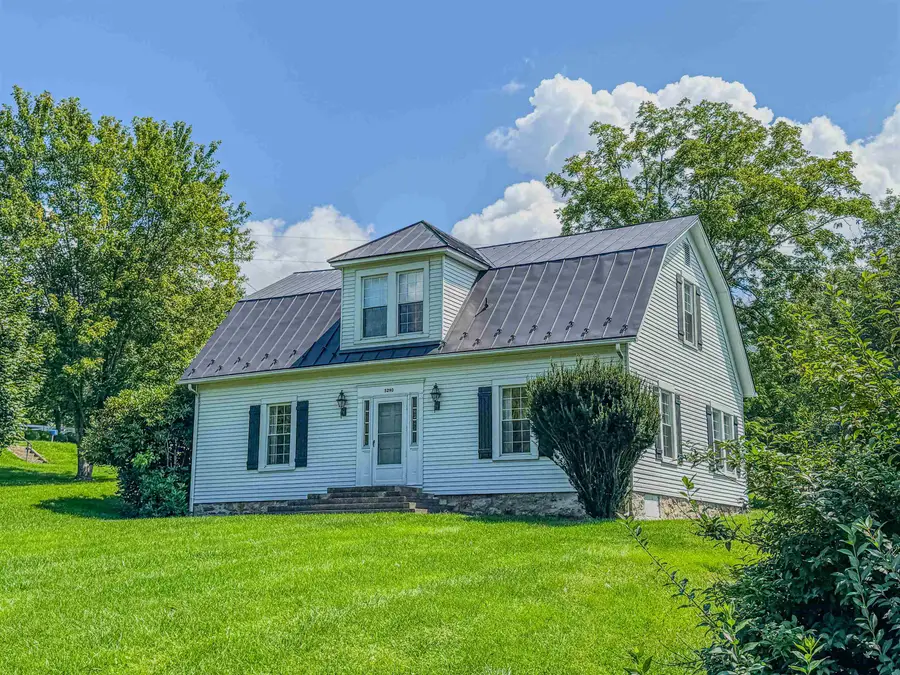 5290 Sam Snead Hwy, Hot Springs, VA 24445 - #2
