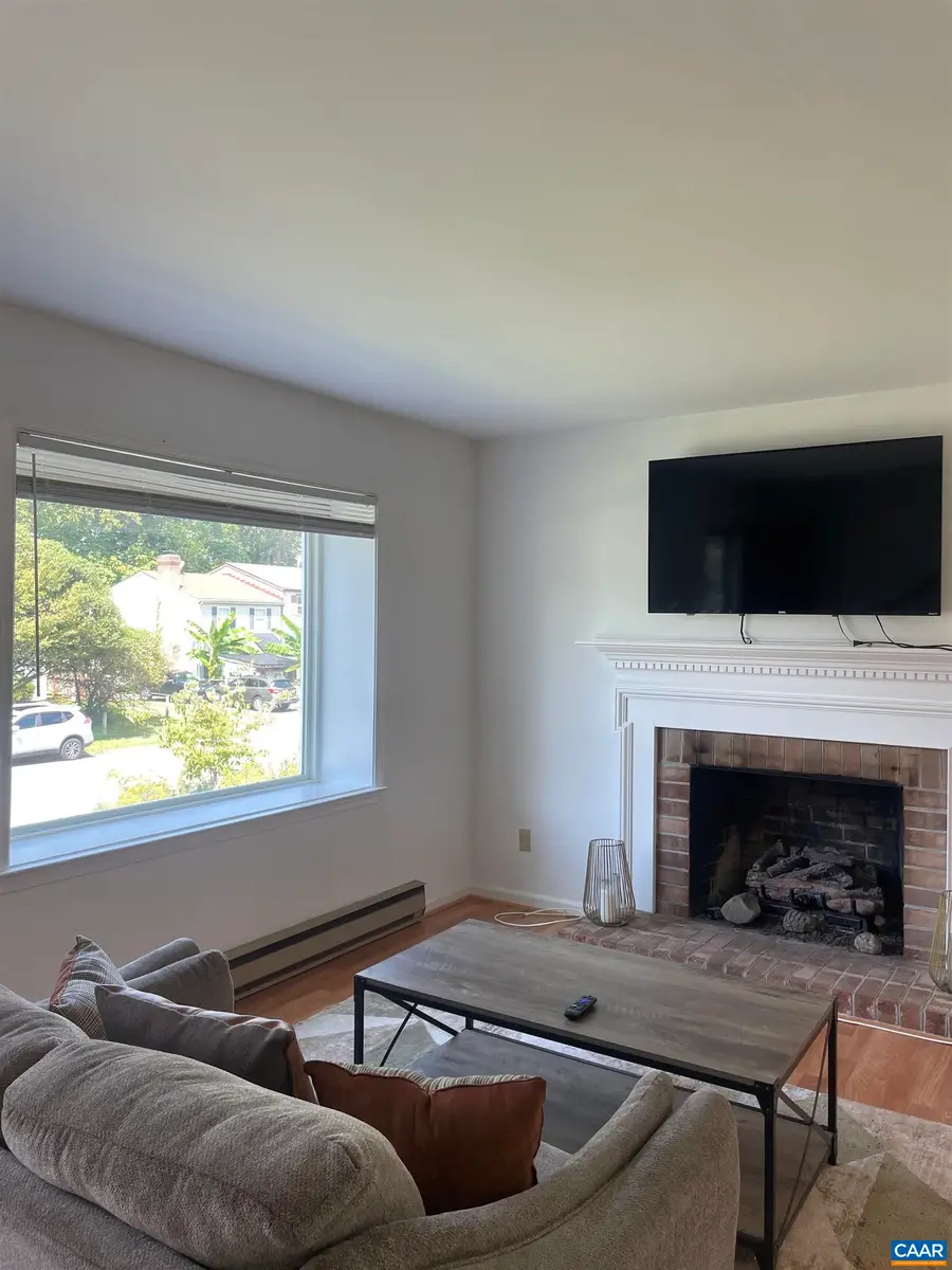 728 Orangedale Ave, Charlottesville, VA 22903 - #2