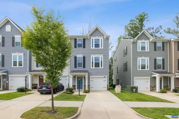 3233 Acadia Dr, Charlottesville, VA 22911