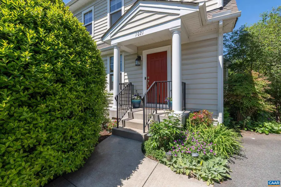1021 Ridge St, Charlottesville, VA 22902 - #3