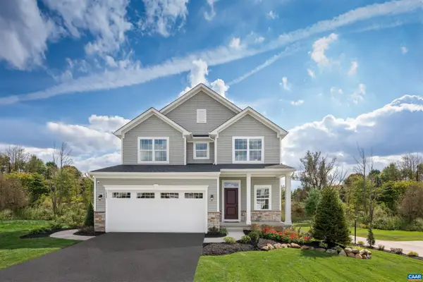 71 Mossy Rock Rd, Keswick, VA 22947