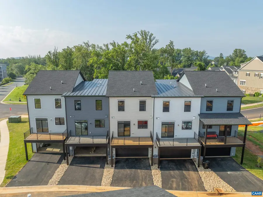 14 Larkin Ave, Crozet, VA 22932 - #3