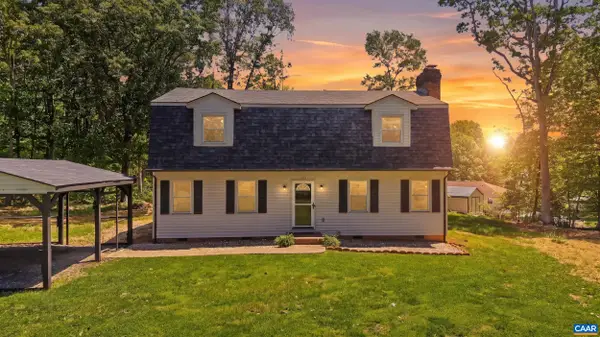 227 Oakland Dr, Madison Heights, VA 24572