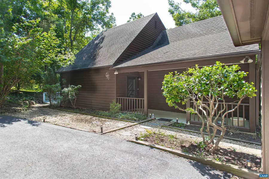 1479 Gray Stone Ct, Charlottesville, VA 22903 - #3